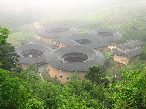 İlginç " TULOU " Yapıtları (Fuji-Çin) 0