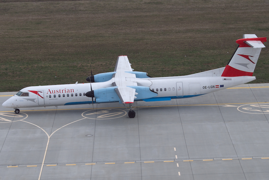 Aeroportul Sibiu - Aprilie 2012  IMGP1554