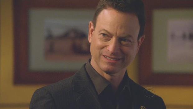 Asile des trop folles fans de CSI ... Sweeet-mac-gary-sinise-11592893-620-350