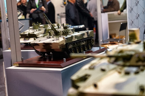 صور من معرض Russia Arms Expo-2013  Thumb58