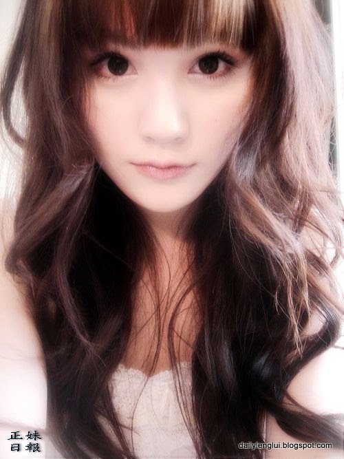 Ren Si Lu (任斯璐) from Wenzhou, China Rina%252520rosechanel5