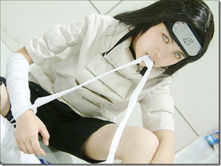 Gute Anime Cosplays - Seite 2 Naruto_-_hyuga_neji