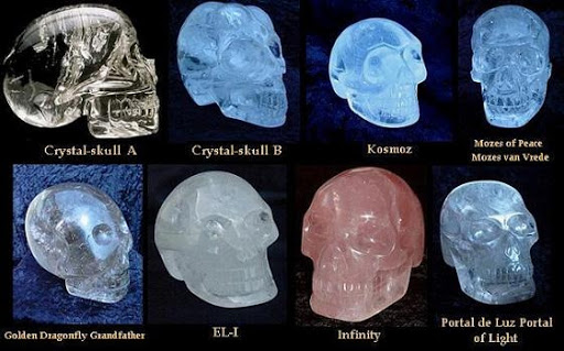Teoría de la evolución o la religión? - Página 2 The-crystal-skulls-reduced%5B3%5D