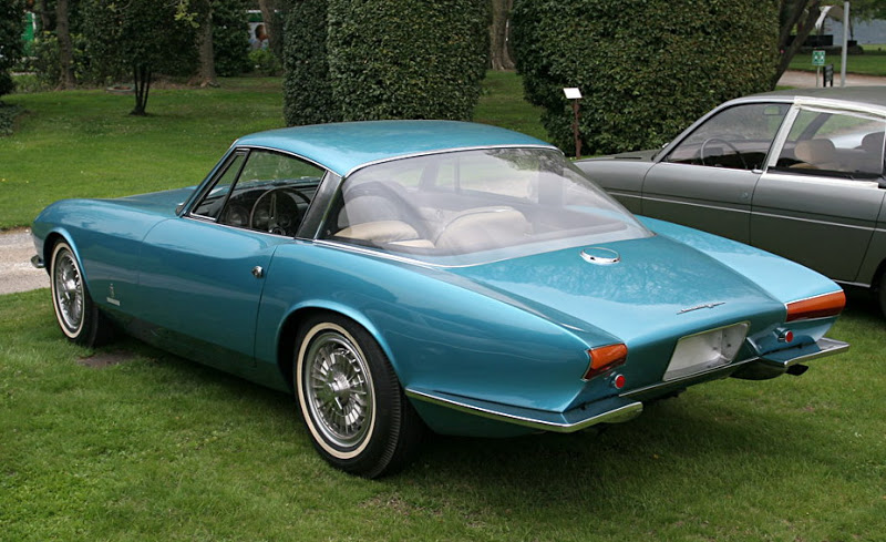 2600 Special Pininfarina 1962 Chevrolet%20Corvette%20Rondine%20Pininfarina%20Coupe.