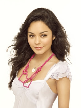 vanessa hudgens in seventeen Nessa_poho6