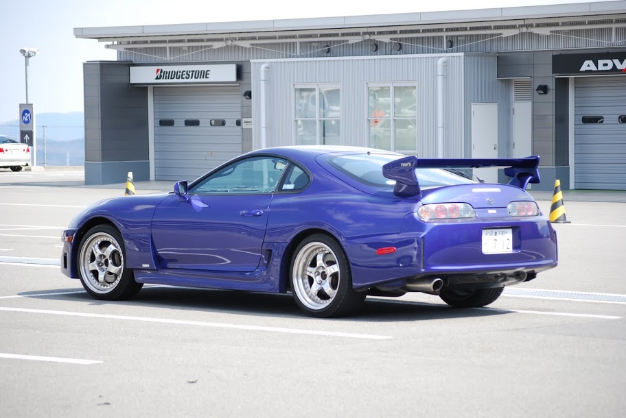 Sur le Fuji Speedway avec Kotetsu DSC_0750