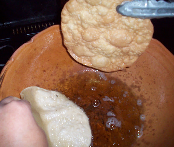 PASO A PASO BUÑUELOS Y CHAMPURRADO 100_4673