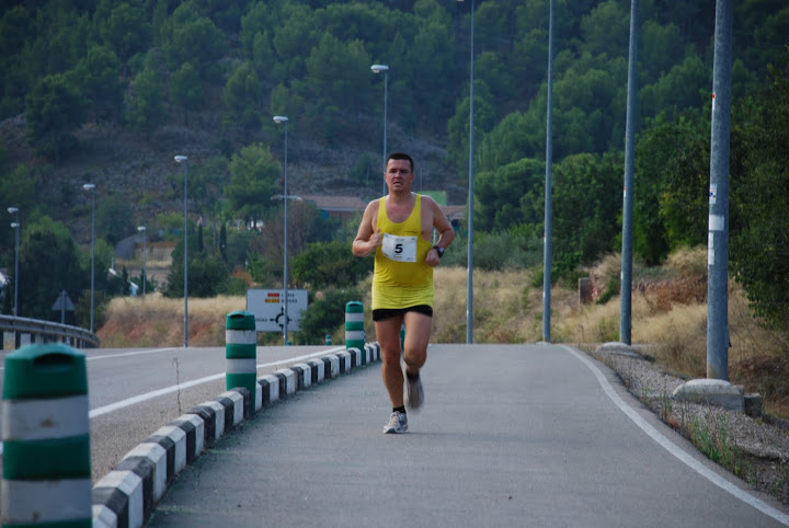 Vº carrera de los árboles y castillos, camp del Turia 2010 - Página 4 DSC_0207