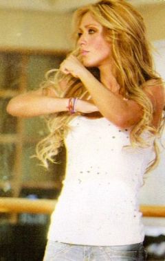 Anahi - Page 25 20080418233328733