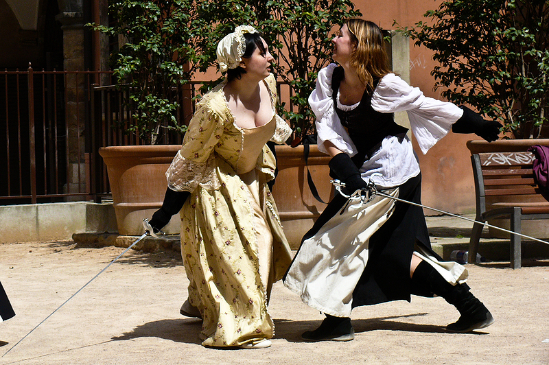 Fête Renaissance Lyon 2010 - III. Cie Armes Lyon 20100424_07-8_Lames_de_la_Cour_Cie_Armes_Lyon_P1190393_1