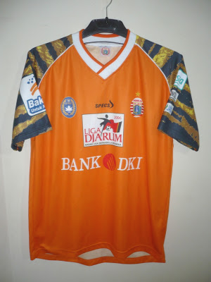 FIRST HAULS IN 2012 - Page 5 PERSIJA%2B2006%2BMATCH%2BWORN%2BYONGA%20%281%29