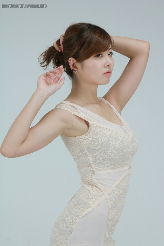 Jung Se On - Beige Mini Dress Mostbeautifulwoman.info_Jung-Se-On-Beige-Mini-Dress-29