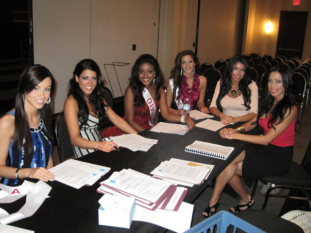 Miss Universe Canada 2010 competition is on!!! Meet the contestants right now - Page 4 IMG_3891