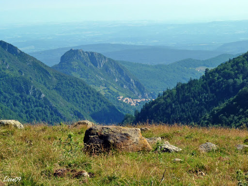 Montségur vu d'ailleurs Vue%20de%20Pratmaut