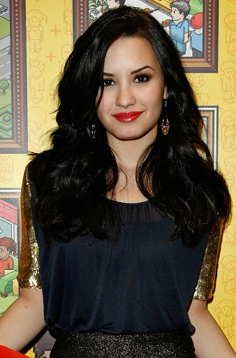 Demi Lovato: Noticias&Candids [CLOSED] - Página 3 Demi-lovato-habbo-chat-2