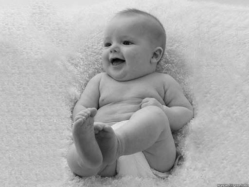 صور اطفال جميله Cute-and-cuddly-baby-laughing