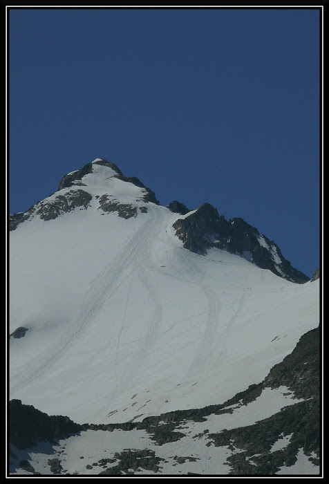 Port de Vénasque (2444m), Pas de l'Entécade,.... P1180752RETNETBORD