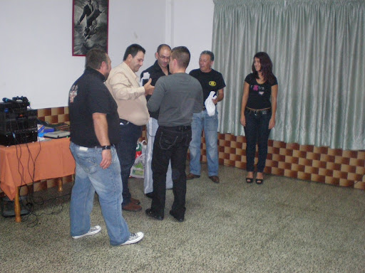 FOTOS CENA MOTERA 11-12-2009 ( fotos ) PC120149