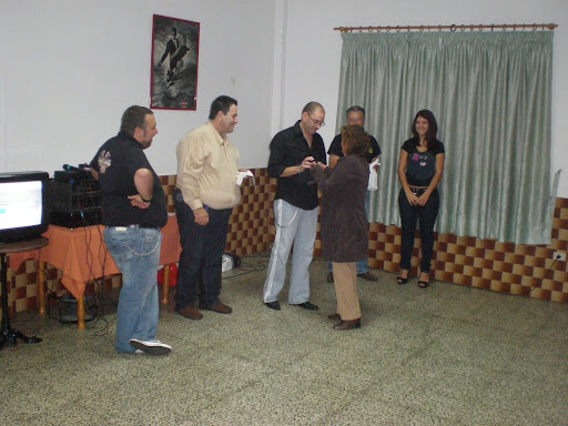 FOTOS CENA MOTERA 11-12-2009 ( fotos ) PC120195