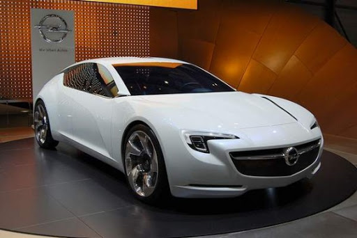 KONCEPTY OPEL a spol. Opel-Flextreme-GTE-Concept-Geneva-Auto-Show-front-angle-view-575x384