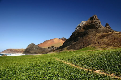 Bienvenidos al nuevo foro de apoyo a Noe #5 / 27.11.13 ~ 28.11.13 - Página 20 Ilha%20de%20Trindade%20-%20Esp.%20Santo