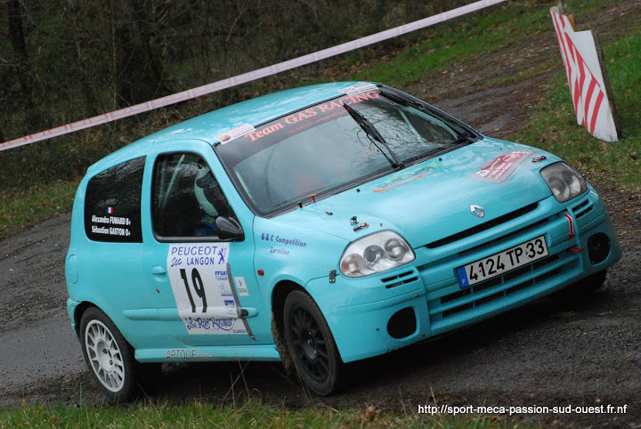 Sébastien GASTON / Alexandra FUMARD - Clio RS A7 Rallye%20des%20C%C3%B4tes%20de%20Garonne%202010%20080