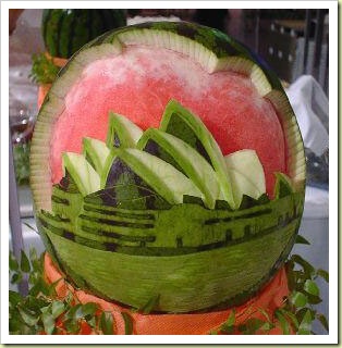 اكبر موسوعة لصور فن النحت على الخضار اكثر من 500 صورة والمزيد 11-fruit-and-vegetable-art-watermelon-carving3-thumb1