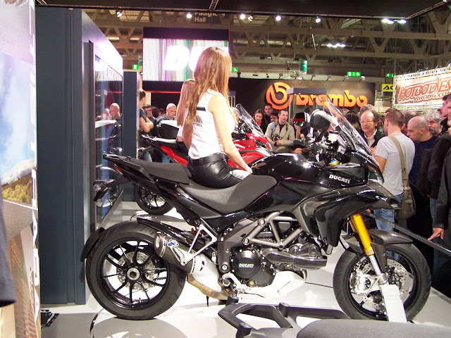 EICMA NON SOLO GUZZI 100_3463