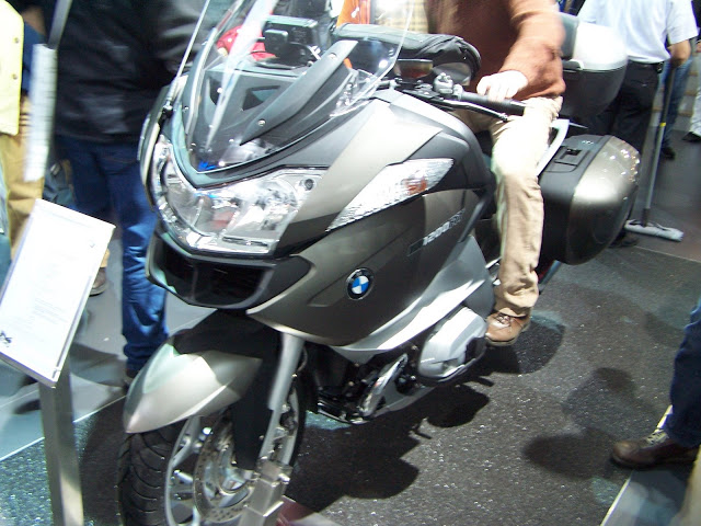 EICMA NON SOLO GUZZI 100_3478