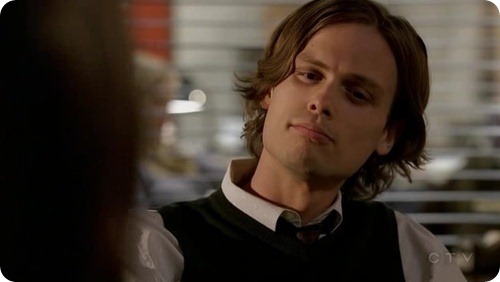 Kedvenc képeink Spencer Reidről - Page 7 Dr-Reid-dr-spencer-reid-21228320-500-282_thumb%5B2%5D