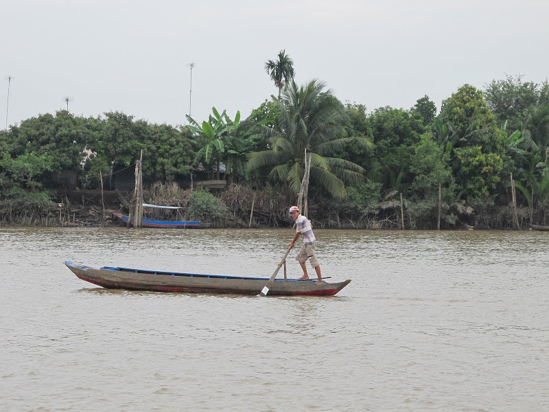 Đi xuồng ba lá trên sông rạch Bến Tre IMG_1889