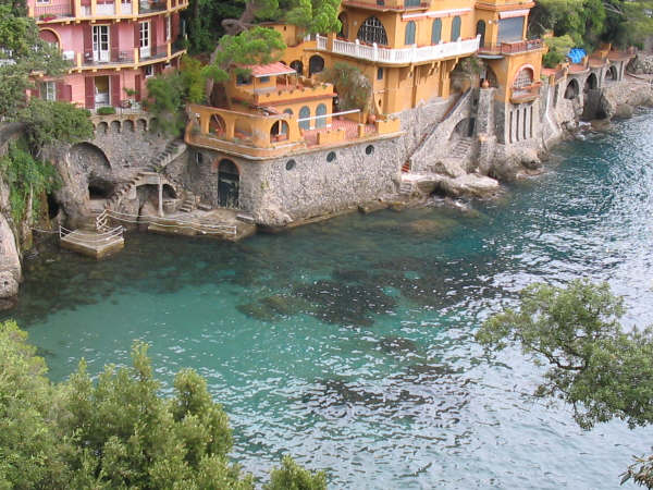 Os lugares mais incríveis do mundo Portofino-Senpai