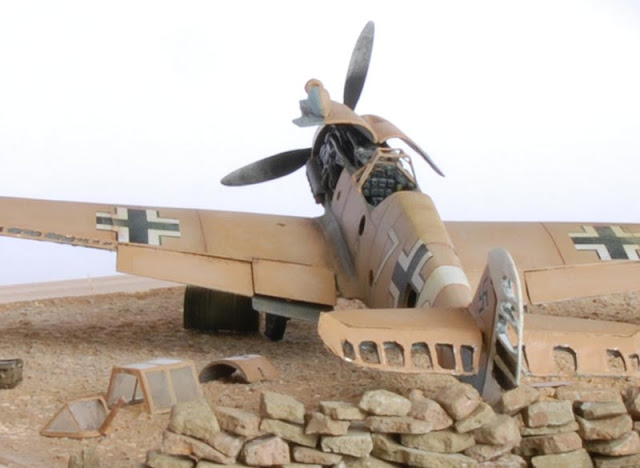 [MC0 - Tout Ouvert] Messerschmitt Bf109F/trop [amodel] 1/72 - Page 4 FINI7