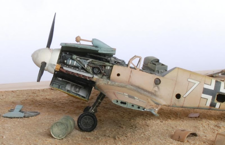 [MC0 - Tout Ouvert] Messerschmitt Bf109F/trop [amodel] 1/72 - Page 4 FINI11