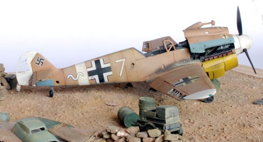 [MC0 - Tout Ouvert] Messerschmitt Bf109F/trop [amodel] 1/72 - Page 4 FINI16