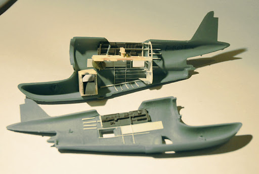 Grumman J2F5  Duck [Pavla] 1/72 INT4