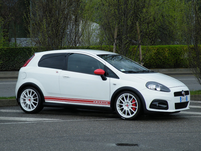 [Compte rendu] Rasso Panda 100HP & Abarth - Alba, Italie 2009_0405_084743