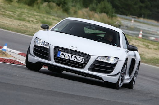 Audi R8 GT - nguồn cảm hứng tốc độ 112