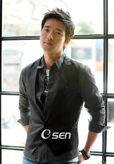 Bae Soo Bin 43385398_ZKYHIURST