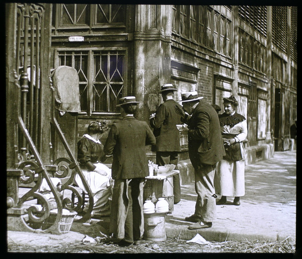 AUTREFOIS... - 2LES PETITS METIERS DE PARIS DANS LES ANNEES 1900+DES PHOTOS CENTENAIRES AU DESTIN INCROYABLE 327e8dce