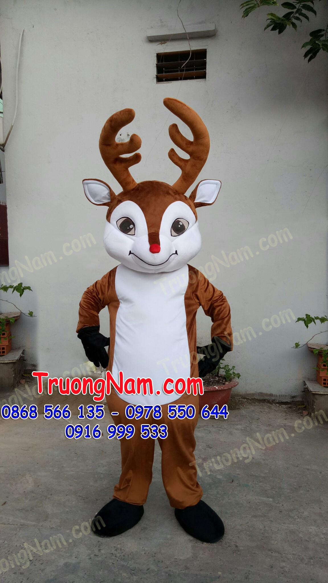Cho thuê mascot tuần lộc MN010-mascot-tuan-loc-mascot-chuyen-san-xuat-mascot-dep-01217780225%20%281%29