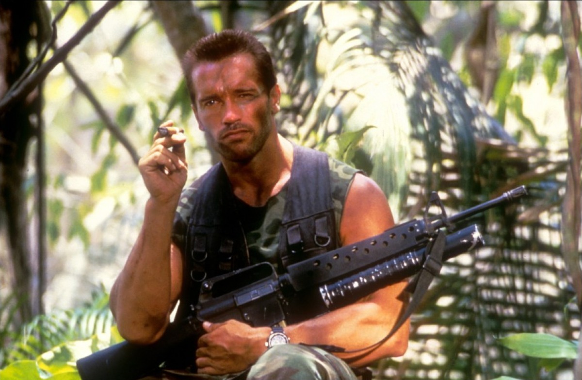 Arnold Schwarzenegger vs Silvester Stallone - Página 2 Predator-1987-03-g