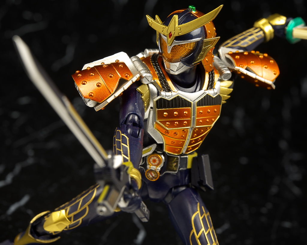 [Bandai][Tópico Oficial] S.H.Figuarts | Kamen Rider Gaim - Sigurd Cherry Energy Arms - Página 13 51fda95f