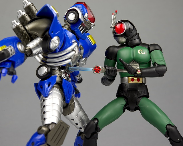 [Bandai] S.H.Figuarts Kamen Rider Black RX & Acrobatter Renewal ver.  - Página 6 99f21314-s