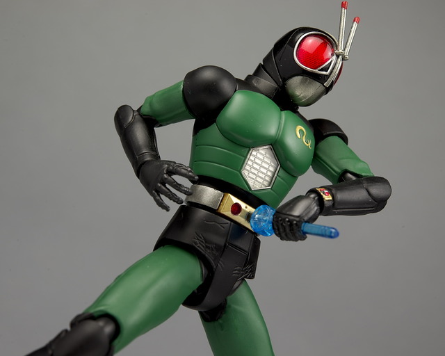 [Bandai] S.H.Figuarts Kamen Rider Black RX & Acrobatter Renewal ver.  - Página 6 Ba46d152-s