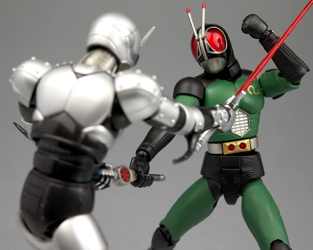 [Bandai] S.H.Figuarts Kamen Rider Black RX & Acrobatter Renewal ver.  - Página 6 D678c6b7-s