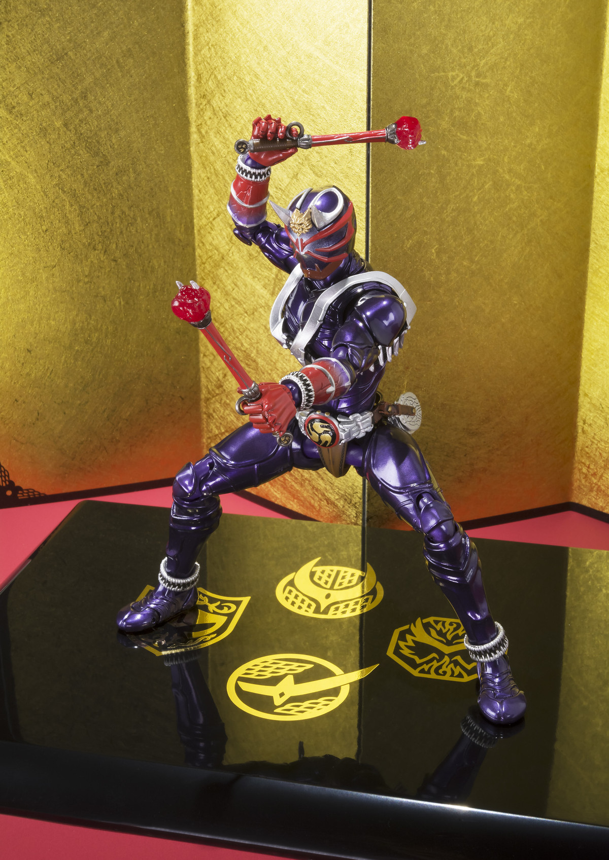 [Bandai][Tópico Oficial] S.H.Figuarts | Kamen Rider Gaim - Sigurd Cherry Energy Arms - Página 13 05575d7b