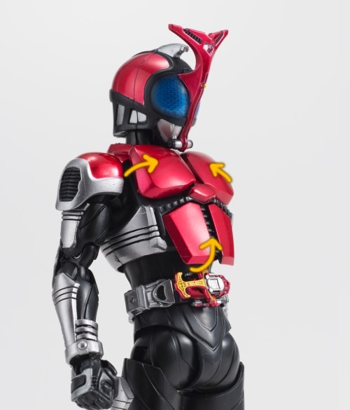 [Bandai] S.H.Figuarts Kamen Rider Kabuto - Renewal Ver. - Página 5 Ce13b99f