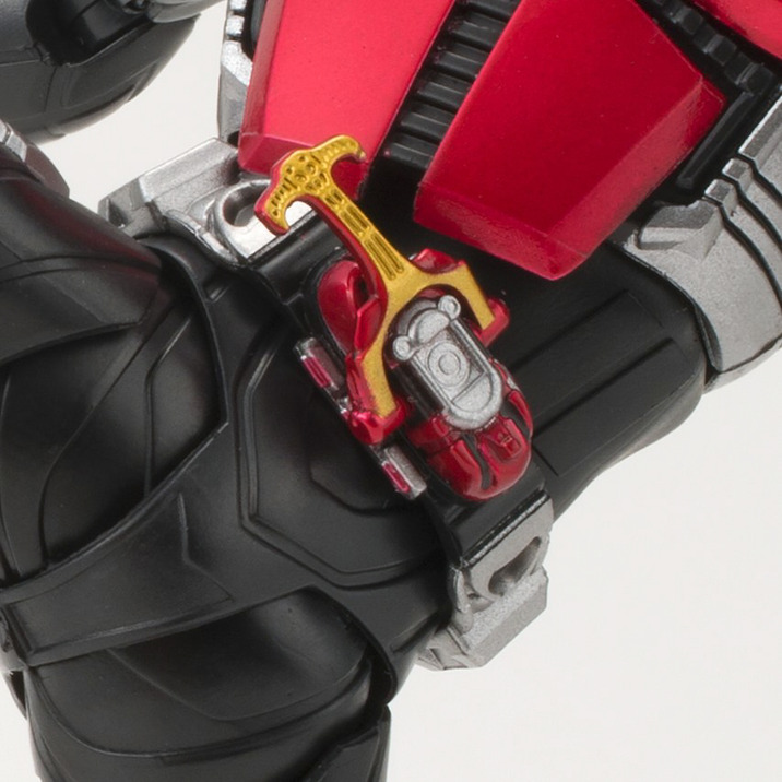 [Bandai] S.H.Figuarts Kamen Rider Kabuto - Renewal Ver. - Página 5 E9828b98-s