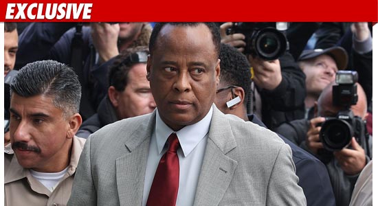 [AGGIORNAMENTI] L'Autorità chiede di togliere la licenza a Conrad Murray  - Pagina 2 0104-conrad-murray-getty-ex-2